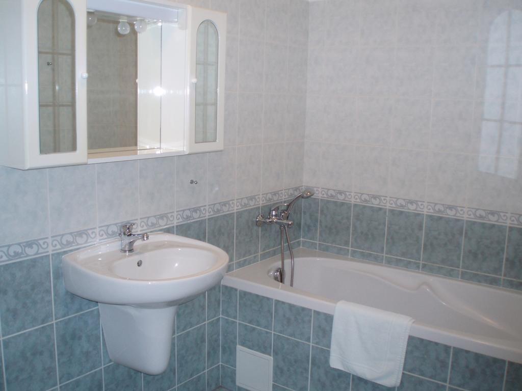 Apartmany Kamenky Teplice Rum bild